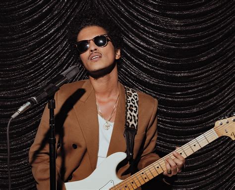 Bruno Mars dances back to Vegas with a new set of shows - Las Vegas Magazine