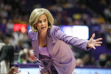 LSU’s unbeaten women’s basketball team rewarded with No. 3 national ranking by The Associated ...