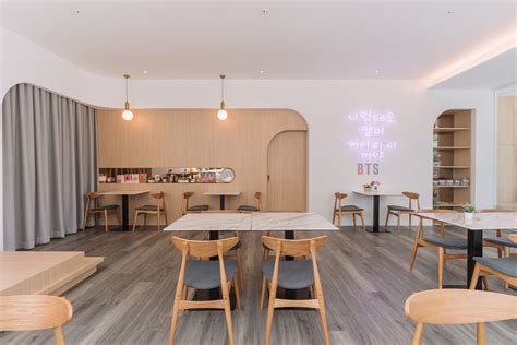 Korean Cafe Interior Design