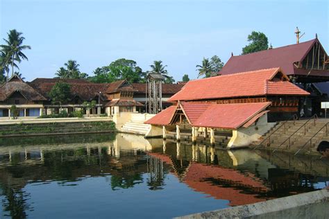 Ambalapuzha temple’s famous paal payasam to be served in eco-friendly paper containers | Times ...