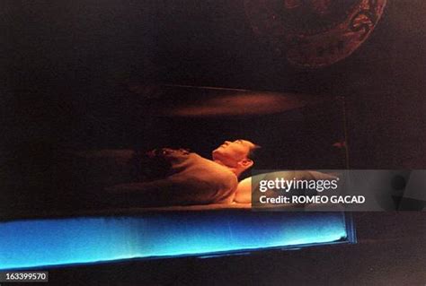 423 Ferdinand Marcos Burial Stock Photos, High-Res Pictures, and Images ...