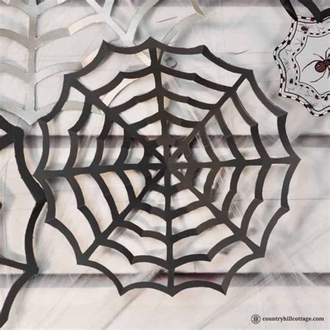 Paper Spider Web | DIY Halloween Decor