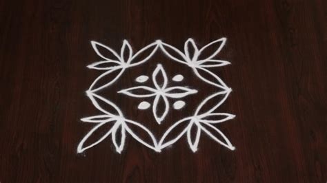 simple kolam with 5 dots || simple 5 dots kolam || rangoli with dots 5 by 5 || 5 pulli kolangal ...