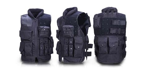 Top 10 Security Guard Gear You Can’t Live Without - Life Protections ...