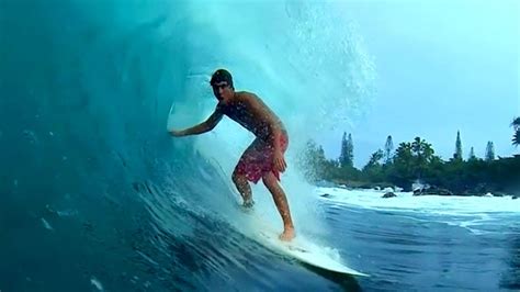 Surfing Hawaii - Couleurs of Maui - YouTube