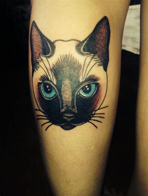 1000+ images about Siamese cat tattoo. on Pinterest | Simple cat tattoo ...