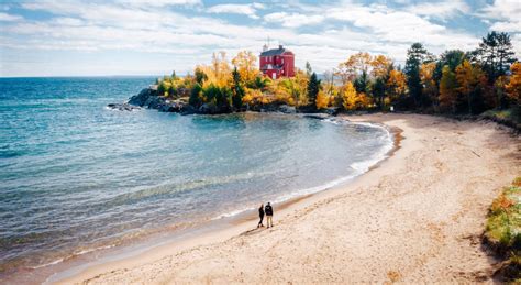 Marquette, Michigan: Year-round Outdoor Vacations on Lake Superior