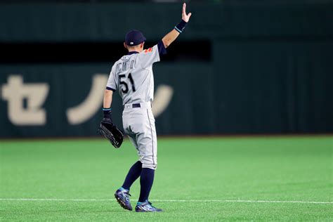 Ichiro Suzuki Announced His Retirement After Mariners Win Over A's