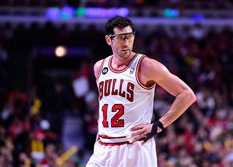 Kirk Hinrich removes goggles like a boss in Bulls-Wizards scuffle | For ...