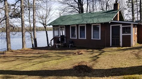 Cabin 3 - Mercer, WI Cabin Rentals | Island View Lodge