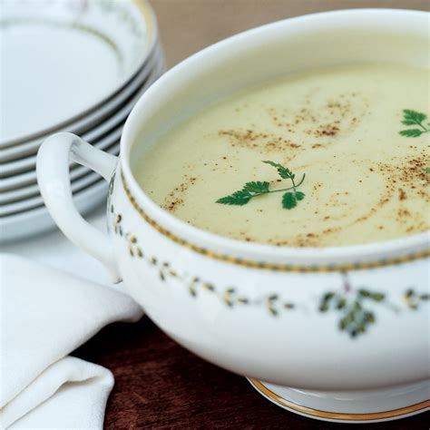 Creamy Leek and Potato Soup Recipe - Murielle Andraud