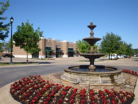 5779 S Broadway Ave, Tyler, TX 75703 - The Fountains at Chimney Rock | LoopNet