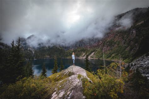 Backpacking Thornton Lake in North Cascades NP - The Break of Dawns