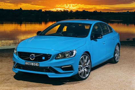 VOLVO S60 POLESTAR REVIEW - THE BLUE BEAUTY!