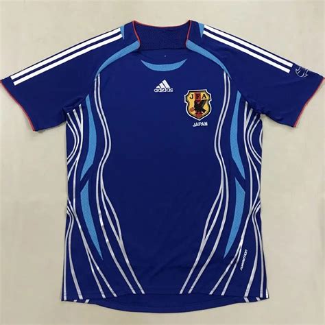 US$ 17.98 - 2006 Japan Home Retro Soccer Jersey - www.brfans.com