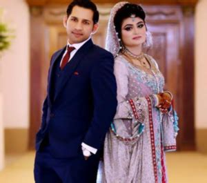 Sarfaraz Ahmed Wife Biography, Name, Age, Family, Pics | Showbiz Hut