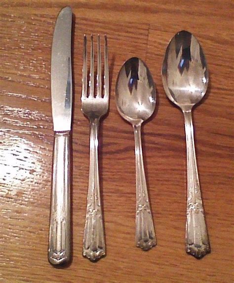 SilverPlated Flatware Service for 6 .. Lenox Pattern by | Etsy | Cleaning dishes, Lenox, Lenox ...