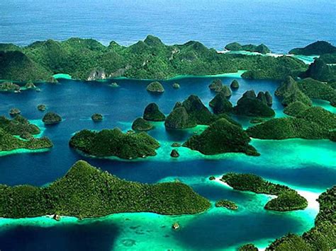 Tak Sabar Ingin Liburan? Ini 5 Rekomendasi Pulau yang Indah | Tagar