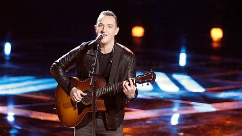 Watch The Voice Highlight: Aaron Gibson: "Budapest" - NBC.com