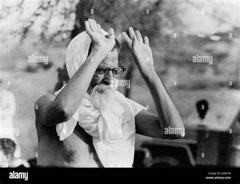 Bhoodan movement Black and White Stock Photos & Images - Alamy