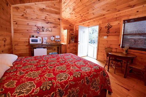 THE 10 BEST Leakey Cabins, Cabin Rentals (with Photos) | Tripadvisor ...