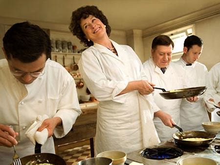 Julie and Julia Trailer Hits - FilmoFilia