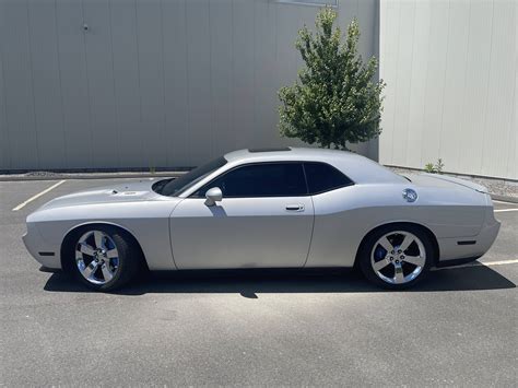 2009 Dodge Challenger R/T - Naugatuck River Motors