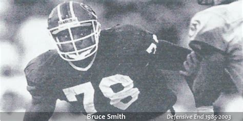 Image Gallery of Bruce Smith | NFL Past Players