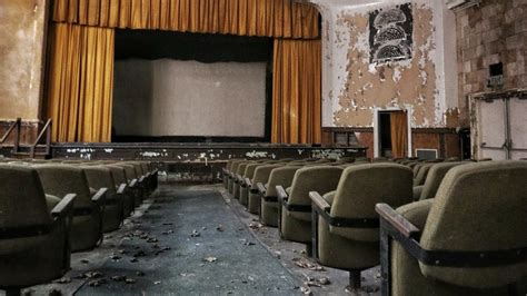 Abandoned Vintage 1970's Movie Theater with Bonus Footage - YouTube