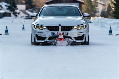 VIDEO: Regular Winter Tires or Studded Tires for your BMW?