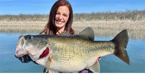 World record largemouth bass caught by angler at Texas lake