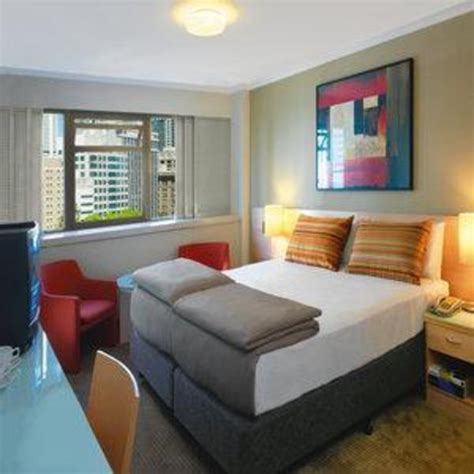 Best Price on Travelodge Hotel Sydney Wynyard in Sydney + Reviews!