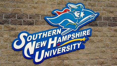 Southern New Hampshire University Logo