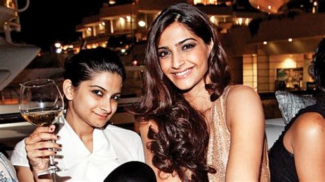 Rhea Kapoor spills Sonam Kapoor's fashion secrets