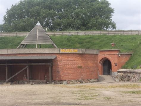 Klaipeda Castle Ruins, Klaipėda, Lithuania - SpottingHistory