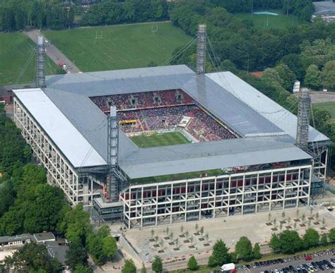 The 10 Biggest Football (Soccer) Stadiums in Germany (by capacity) | hubpages