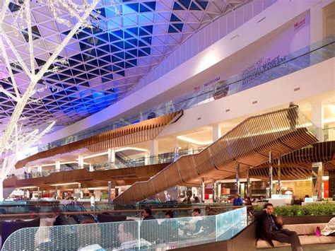 Westfield Food Court, London