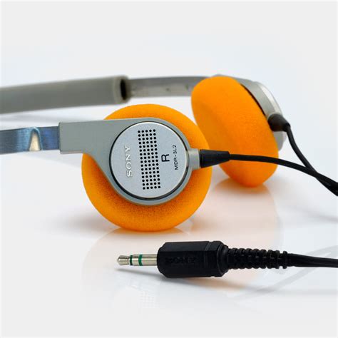 Sony Walkman MDR-3L2 Original TPS-L2 On-Ear Headphones