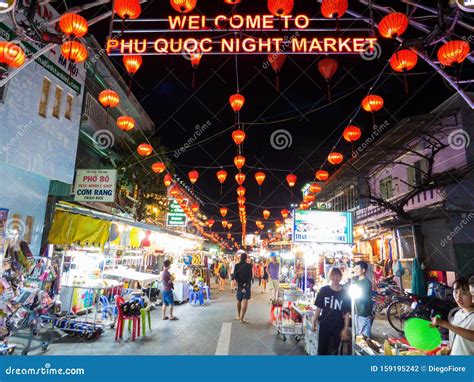 Duong Night Market, Phu Quoc, Vietnam Editorial Photography - Image of ...