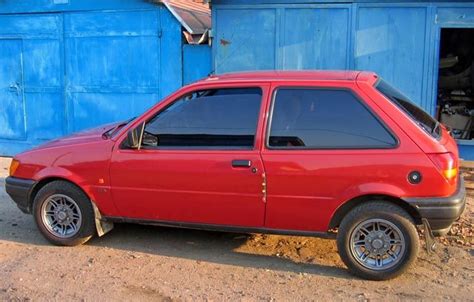 1990 FORD Fiesta Pictures For Sale