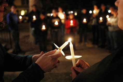 Thousands Attend Candlelit Vigil For Bar Staff Ahead Of 12 Pubs Of ...