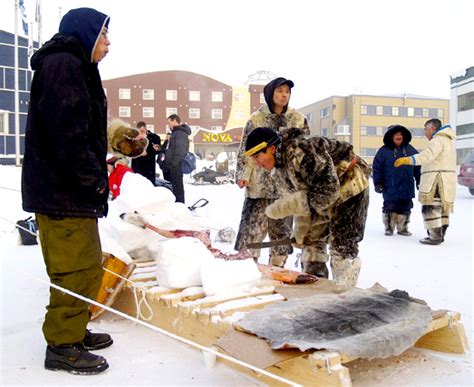 Photo: Iqaluit puts on a show | Nunatsiaq News