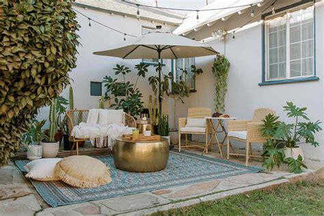 Small Outdoor Patio Design Ideas: Transform Your Space - backyard patio