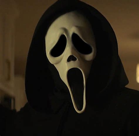 Ghostface Scream 2022 | Ghostface scream, Scream art, Ghost faces