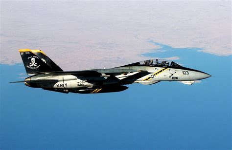 F-14 Tomcat - Iraqi Air Space (Aug. 14, 2004) - An F-14B Tomcat ...