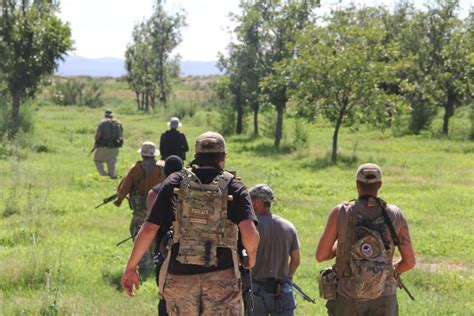 Armed militia purportedly along the border