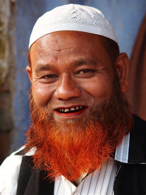 Lucknow - Muslim man with coloured beard | Stefan H | Flickr