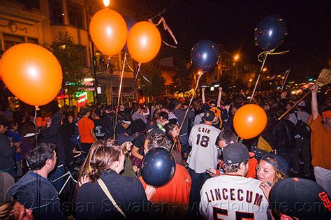 SF Giants Fans Celebrating