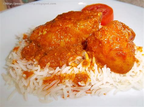 TIPS FOR DELICIOUS AND HEALTHY COOKING: Fish Curry With Steamed Rice