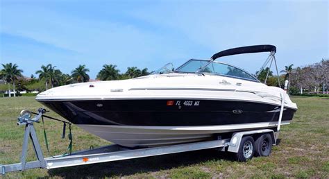 Sea Ray Sundeck 220 boat for sale from USA